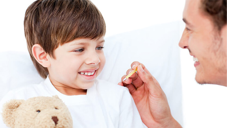 लमही आँखा अस्पताललाई  थ्रि सिटर सहयोग