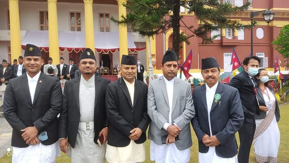 जनसेवाश्री चतुर्थ श्रेणीद्धारा विभिुषित