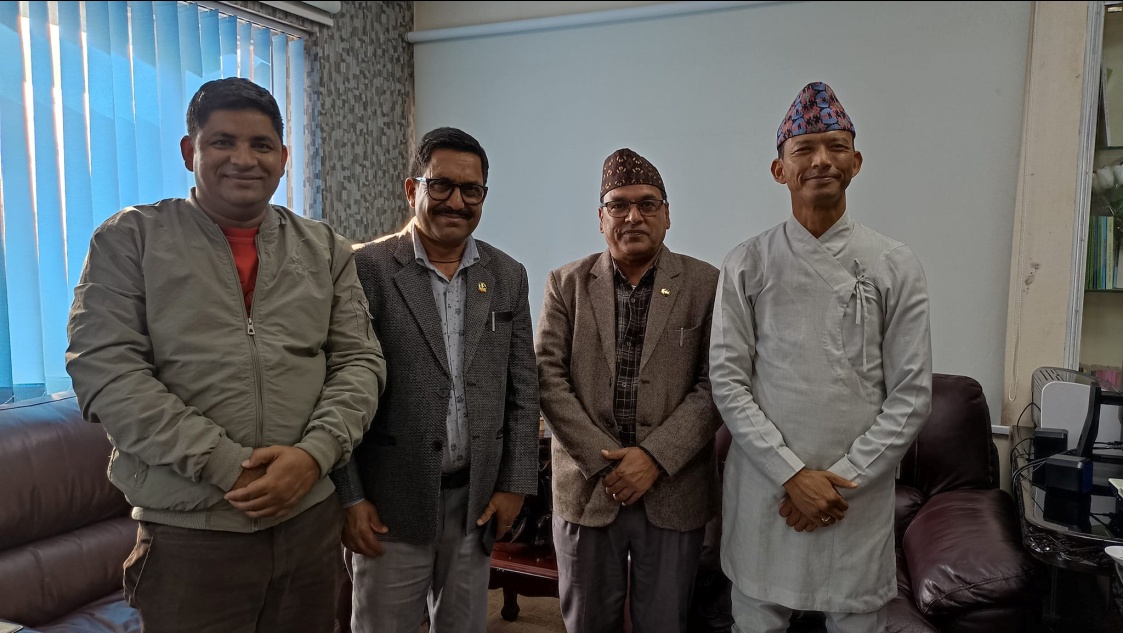 शहरी विकास मन्त्री माननीय मेटमणी चौधरी संग नेपाल नेत्रज्योति संघ 